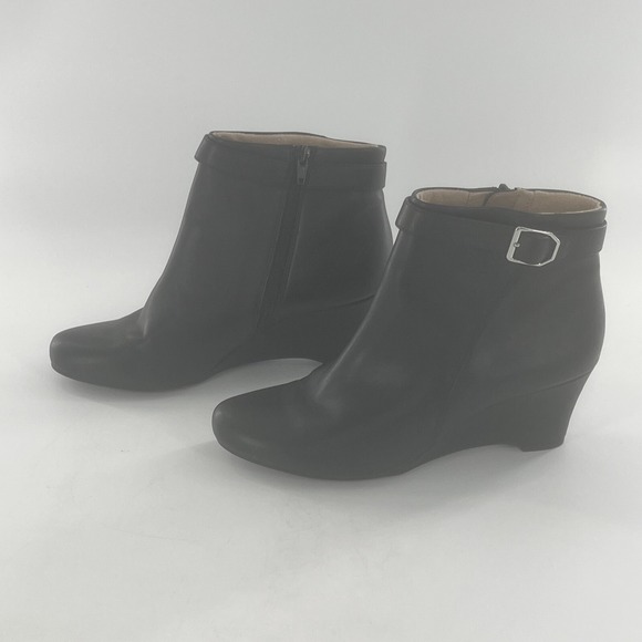 Naturalizer N5 Comfort Hurley Wedge Ankle Bootie Faux Leather Womens 8.5 M Black - Picture 5 of 16